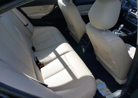 2015 BMW 328I xDrive z USA, uszkodzony, nr VIN WBA3B5C58FF962299